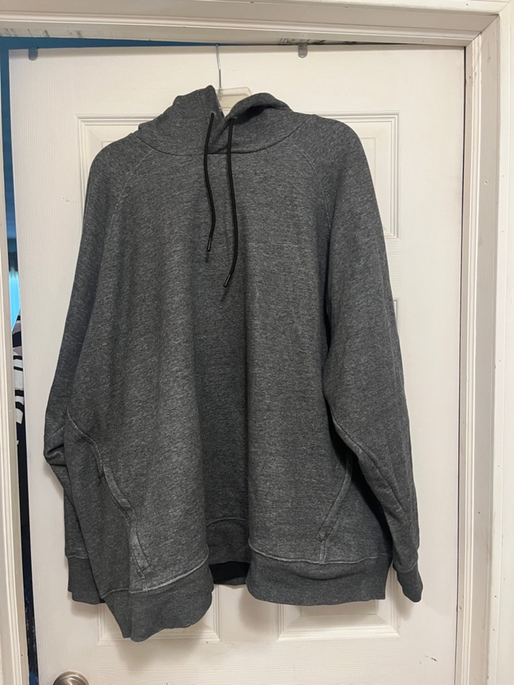 Fabletics Men's 3XL Charcoal Gray Pullover Hoodie